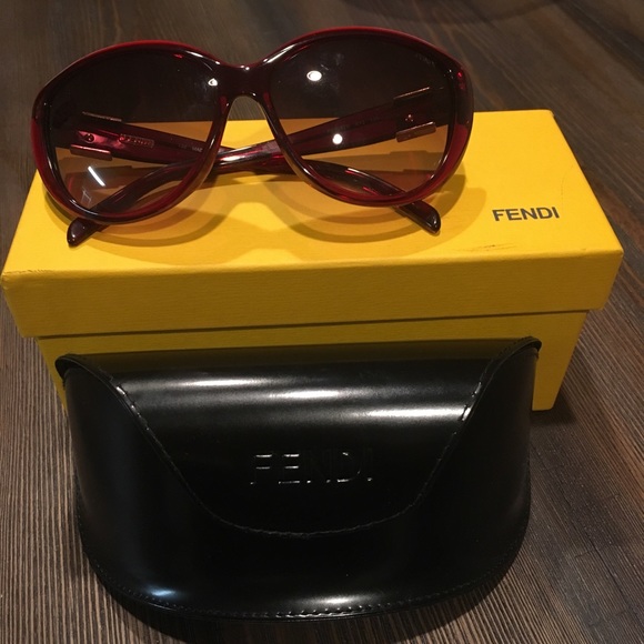 Fendi Accessories - Fendi Glasses